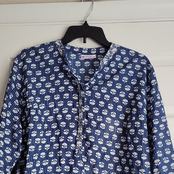 Sevya Handmade Women's Blouse - Picture 3 of 11